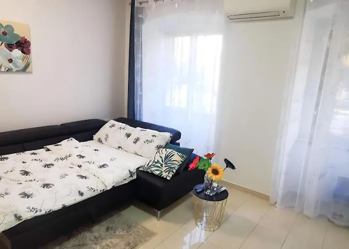 Apartment Elegance - 